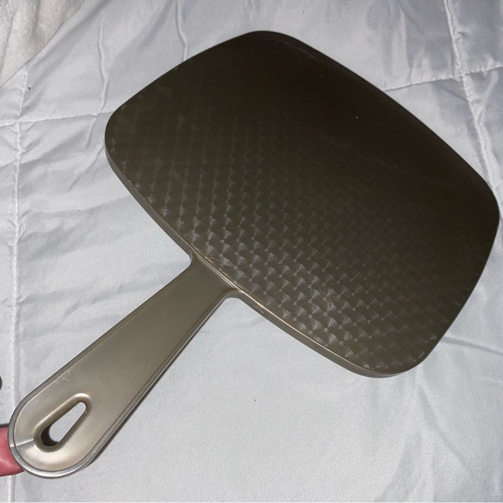 2 Hand Mirrors - Picture 9 of 12